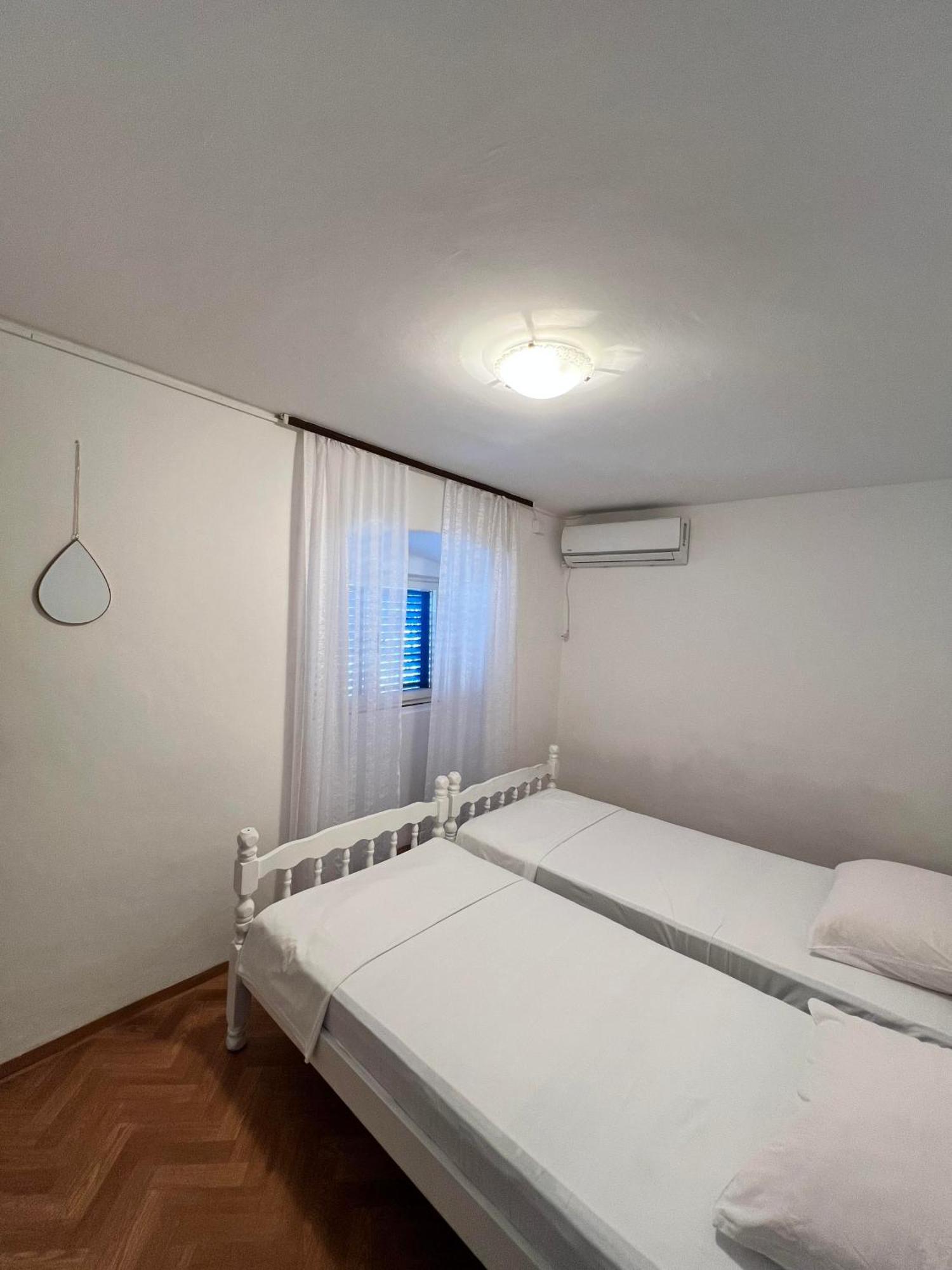 Sunset House & Appartement