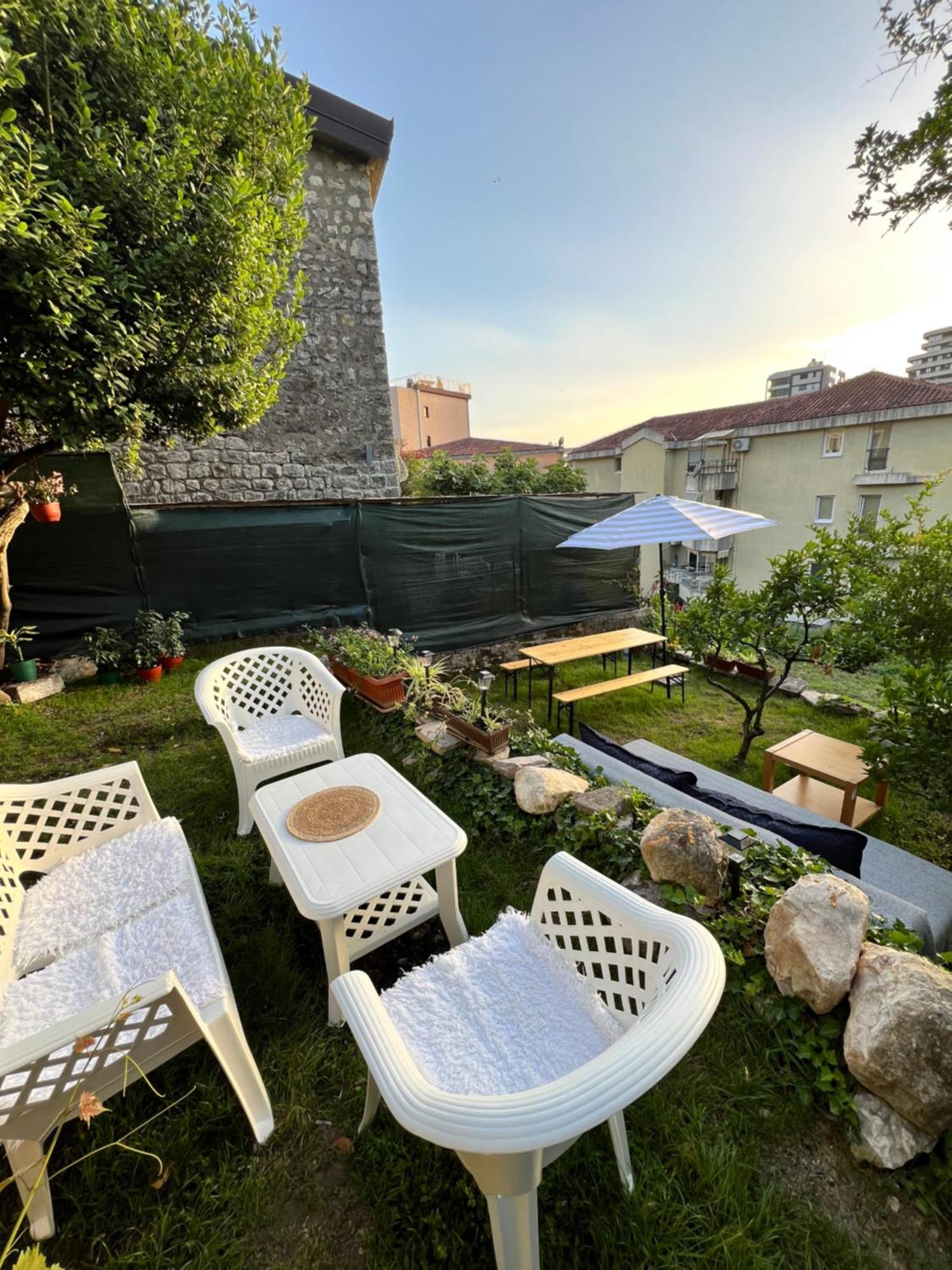 Sunset House &